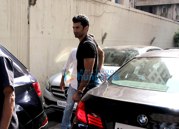 sanjay dutt alia bhatt and aditya roy kapur snapped at vishesh flims office 2
