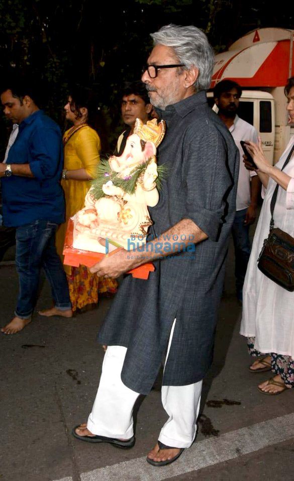sanjay leela bhansali snapped during ganpati visarjan 2