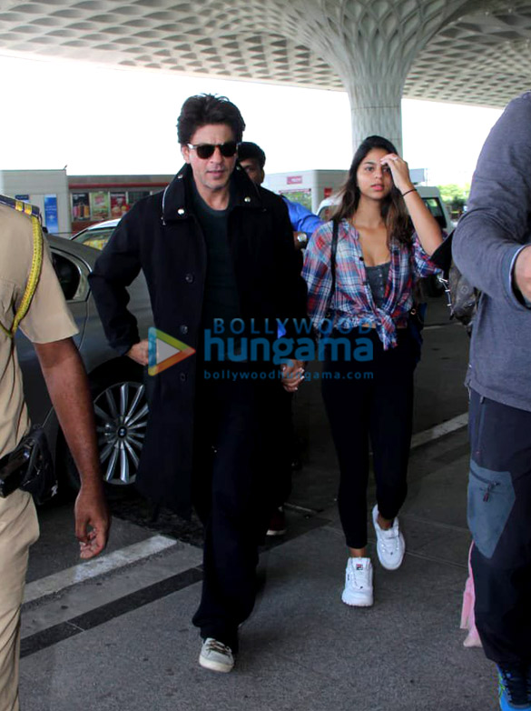 shruti haasan yami gautam and others snapped at the airport 9