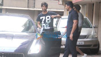 Sushant Singh Rajput snapped with friends in Bandra