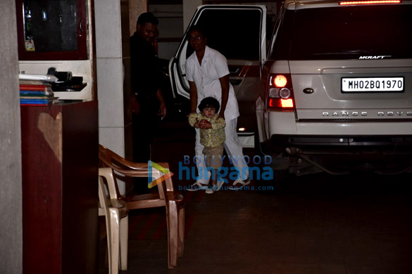 Taimur Ali Khan snapped at his grandmother’s house in Bandra Taimur Ali Khan snapped at his grandmother’s house in Bandra