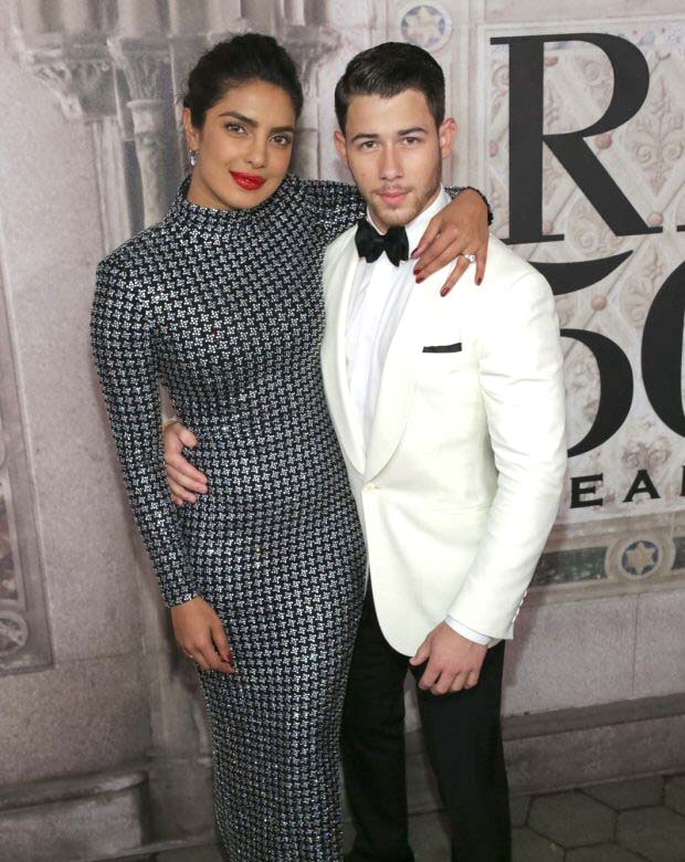 WATCH: Nick Jonas can’t stop gushing over fiancé Priyanka Chopra; says ...