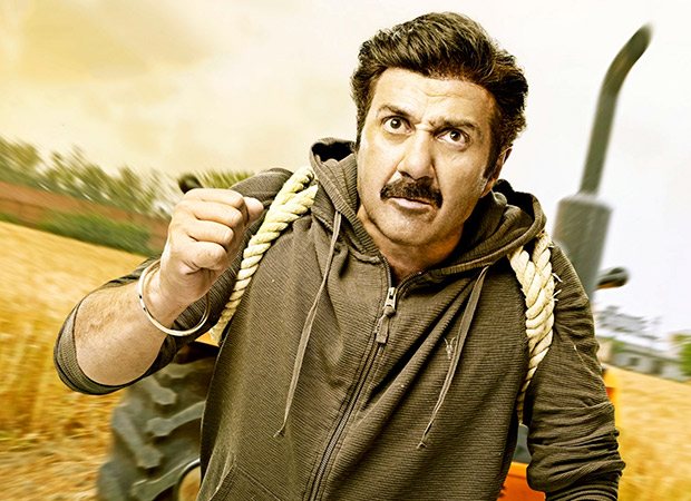 Box Office: Yamla Pagla Deewana Phir Se Day 2 in overseas Box Office: Yamla Pagla Deewana Phir Se Day 2 in overseas