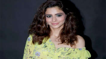 Aamna Sharif snapped doing a photoshoot with photographer Rohan Shreshta