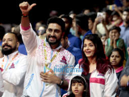 Abhishek Bachchan and Aishwarya Rai Bachchan along with Aaradhya Bachchan attend the VIVO Pro Kabaddi League Season VI