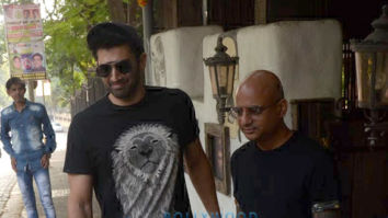 Aditya Roy Kapur snapped at Hakim’s Aalim salon in Bandra