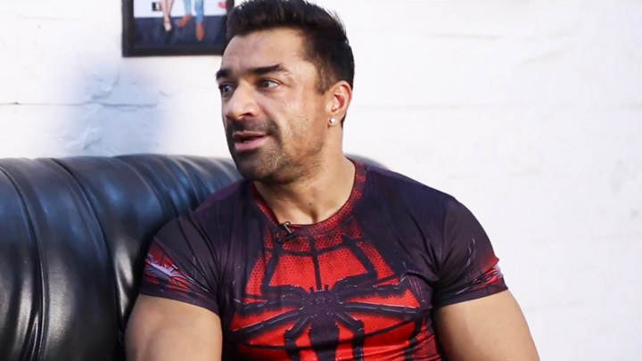 Ajaz Khan: “Sets pe itne log hote hai – Sexual Harassment nahi kar sakte” | Tanushree-Nana controversy