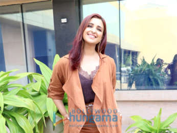Arjun Kapoor and Parineeti Chopra snapped promoting their movie Namaste England at Novotel, Juhu