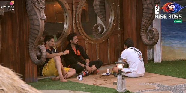 Bigg Boss 12: Anup Jalota’s INSECURITY towards Jasleen-Sourabh’s growing closeness criticised by inmates, Sreesanth tries to escape again