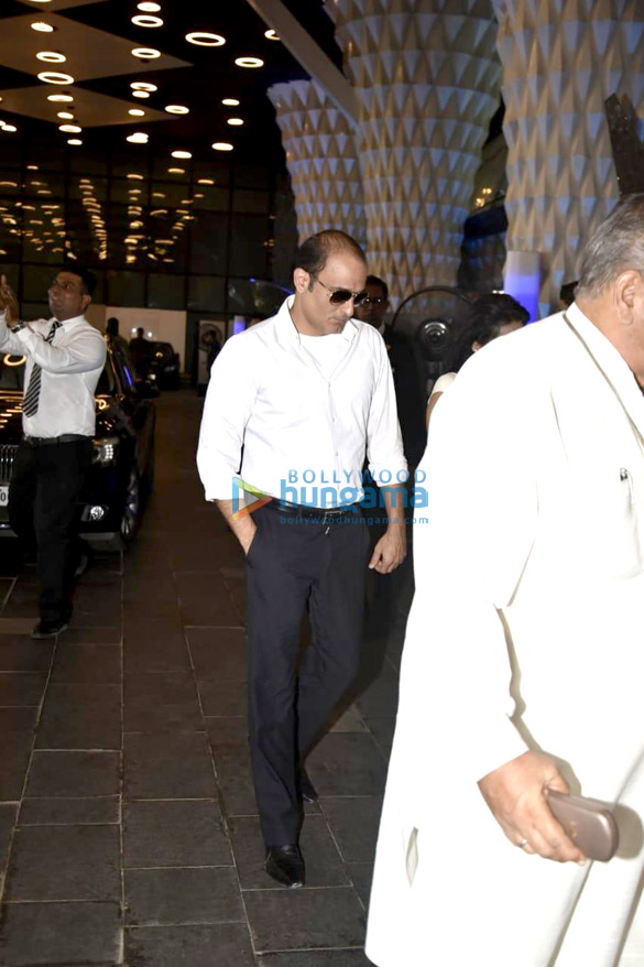 celebs attend the prayer meet of late krishna raj kapoor at sahara star hotel 01 4