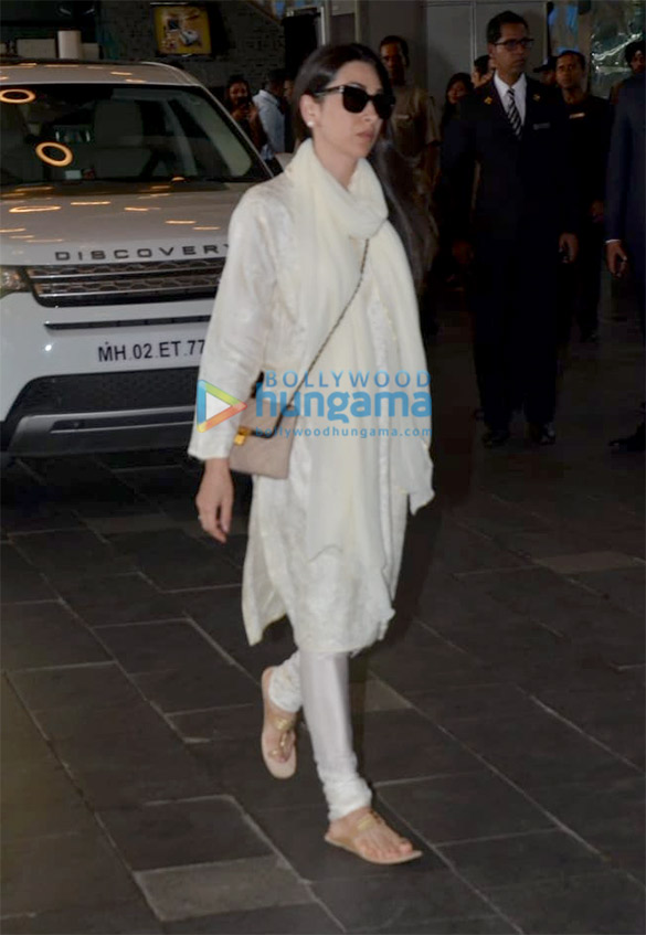 celebs attend the prayer meet of late krishna raj kapoor at sahara star hotel 4