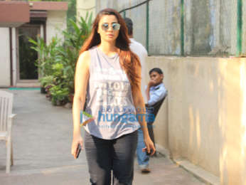 Daisy Shah snapped at Sohail Khan's office