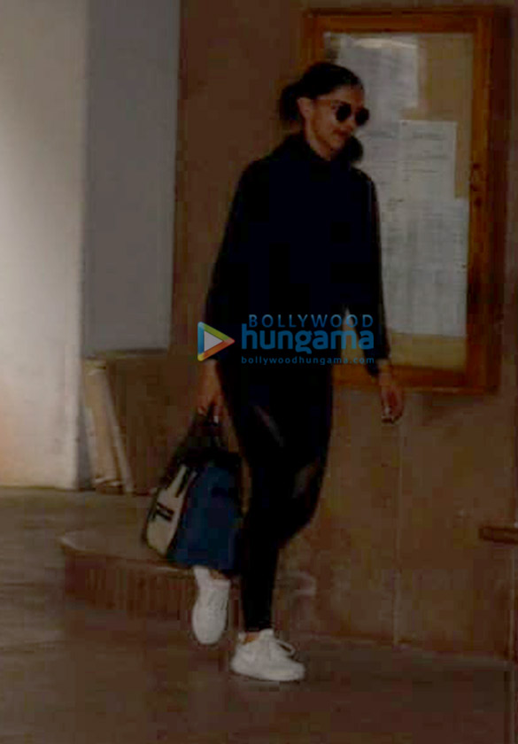 Deepika Padukone snapped in Mumbai Deepika Padukone snapped in Mumbai