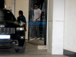 Farhan Akhtar spotted at the gym in Bandra
