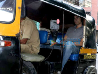 Imtiaz Ali snapped taking in a rickshaw ride in Juhu