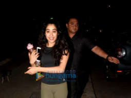 Janhvi Kapoor snapped in Juhu