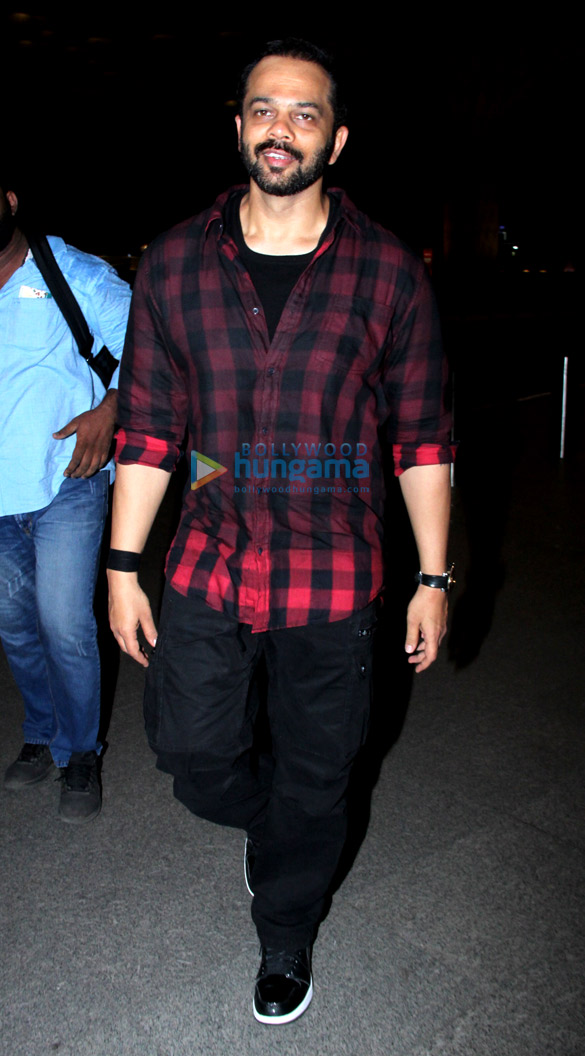kartik aaryan rohit shetty and vedhika kumar snapped at the airport 2