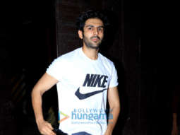 Kartik Aaryan spotted in Juhu