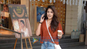 Rhea Chakraborty snapped in Khar