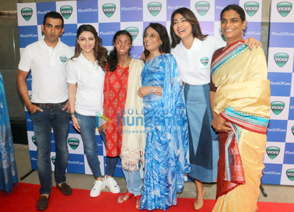 Soha Ali Khan, Shriya Saran and Gautam Gambhir grace the Vicks event Soha Ali Khan, Shriya Saran and Gautam Gambhir grace the Vicks event