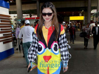 Urvashi Rautela and Javed Akhtar snapped at the airport