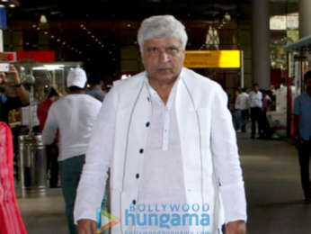 Urvashi Rautela and Javed Akhtar snapped at the airport