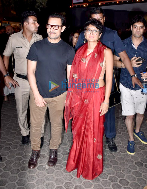 aamir khan spotted at prithvi theatre 4