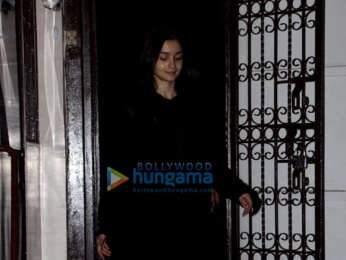 Alia Bhatt snapped at Shankar Mahadevan's dubbing studio