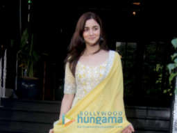 Alia Bhatt snapped at Vishesh Films’ office in Khar for Laxmi Puja