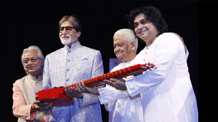 SPOTTED: Amitabh Bachchan at the launch of Kartick Kumar Foundation