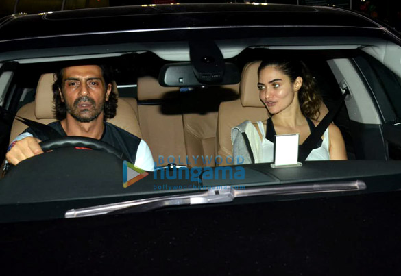 arjun rampal and gabriella demetriades spotted at turf park in bandra 3
