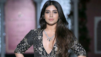 Bhumi Pednekar gets mobbed in Agra