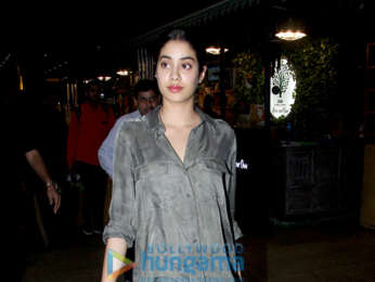 Boney Kapoor, Janhvi Kapoor, Kajol and others snapped at the airport