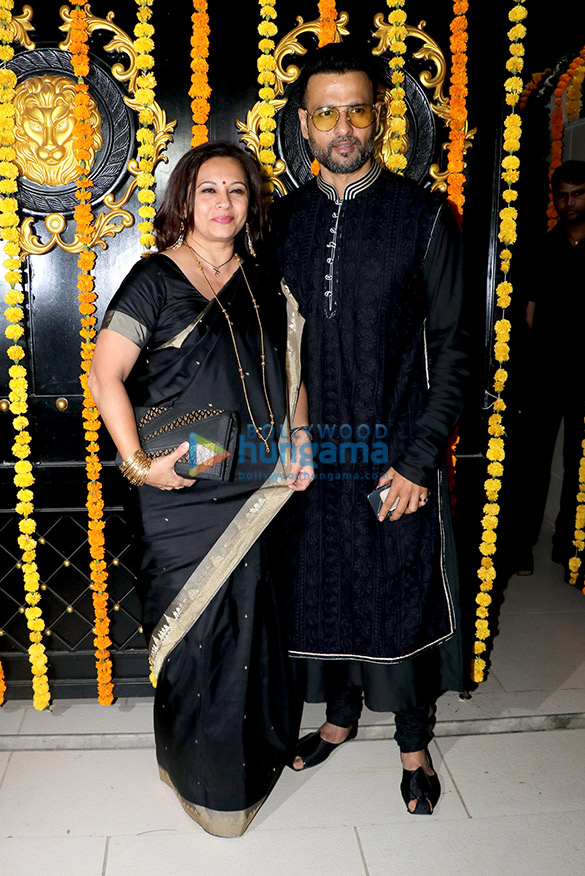 celebs grace ekta kapoors diwali bash 31