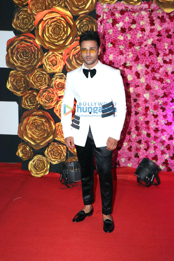 celebs grace lux golden rose awards 201867 10