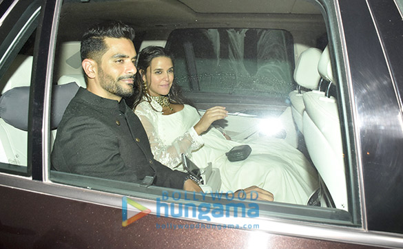 celebs grace shah rukh khans diwali party 22