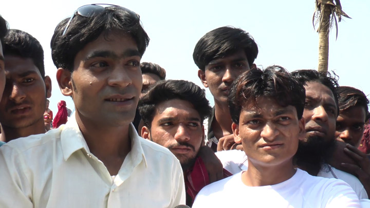 Check out fan reactions at Mannat of SRK’s Birthday & ZERO