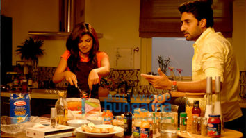 Movie Stills Of The Movie Dostana