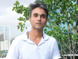 EXCLUSIVE: Happy Bhag Jayegi director Mudassar Aziz will be remaking Sanjeev Kumar starrer Pati Patni Aur Woh