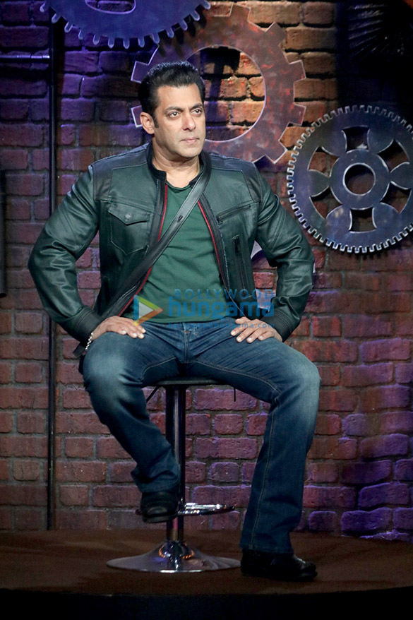 farah khan meets salman khan in bigg boss 12 5