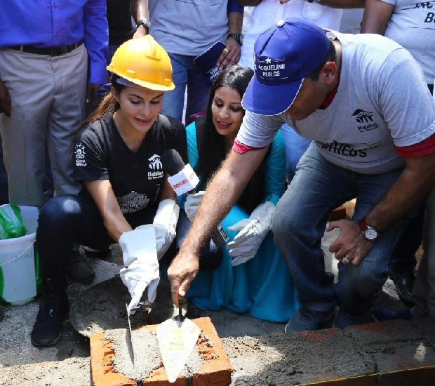 Jacqueline Fernandez flies to Kerala to help in rebuilding homes