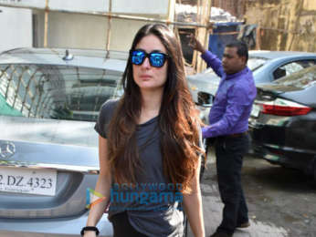 Kareena Kapoor Khan spotted outside the gym in Bandra