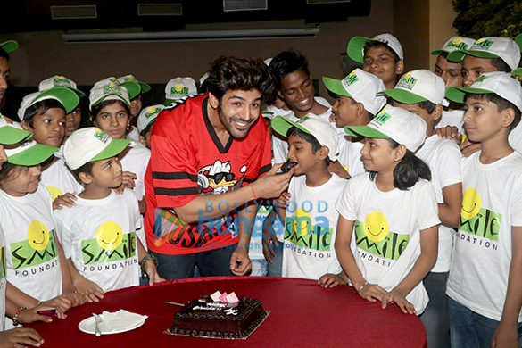 Kartik Aaryan snapped spending Children’s Day with kids from Smile Foundation at Smaaash