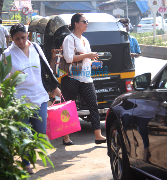 lara dutta spotted in juhu 4