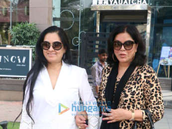 Padmini Kolhapure and Zeenat Aman snapped at Yauatcha, BKC