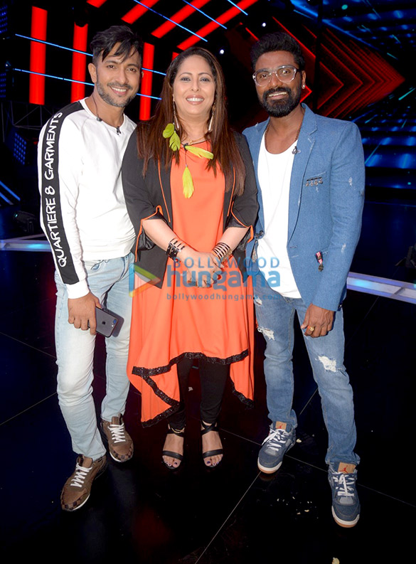 remo dsouza terence lewis and geeta kapur snapped on sets of the show dance plus 4 2