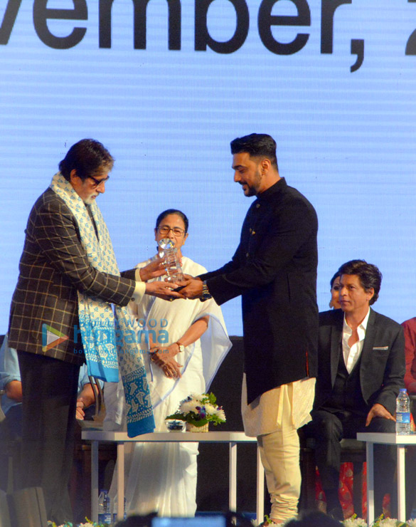 shah rukh khan and amitabh bachchan graces the kolkata international film festival 3