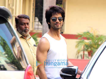 Shahid Kapoor and Saif Ali Khan snapped at the gym