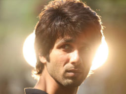 Shahid Kapoor kicks off Kabir Singh in a clean shaven look in Mumbai