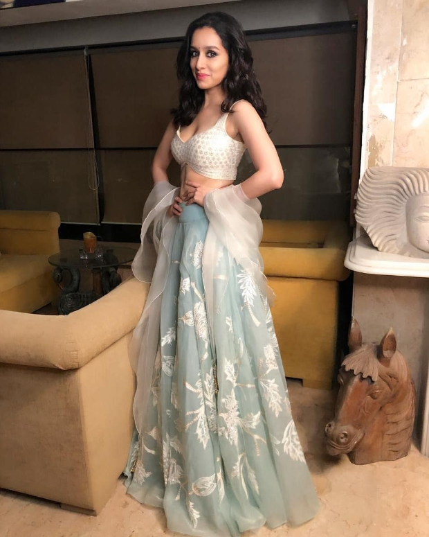 Shraddha Kapoor in Abu Jani - Sandeep Khosla for Diwali 2018 bash (1)